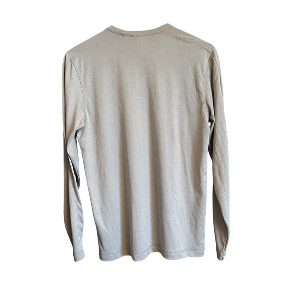 The North Face Men’s Solid Color-Crew Neck-Pullover- Size Small - Picture 3 of 10